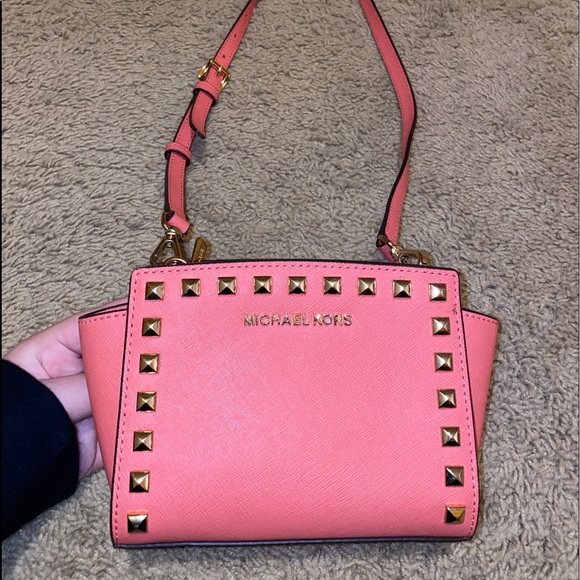 Michael Kors purse - Picture 1 of 2